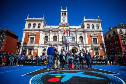 3x3 Plaza Caixabank 2024 en su primera parada y posta en la Plaza Mayor de Valladolid.
