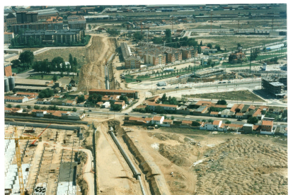 Una imagen aérea de la Cañada Real en la década de 1980