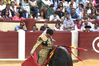 Corrida de toros en la plaza del coso de Zorrilla