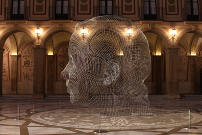 Obra de Jaume Plensa en Abadia de Montserrat (Barcelona)