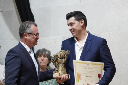 l consejero de Agricultura, Ganadería y Desarrollo Rural, Gerardo Dueñas, clausura el XIX Concurso Nacional de Vinos, Premios Manojos.