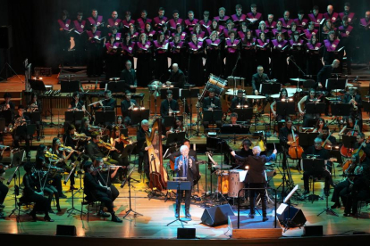 Imagen del concierto de Víctor Manuel en Valladolid