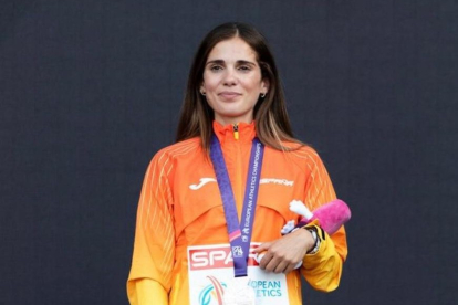 Marta Garcia con su medalla