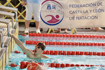 Campeonato de Castilla y León de natación en Río Esgueva