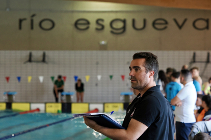 Campeonato de Castilla y León de natación en Río Esgueva