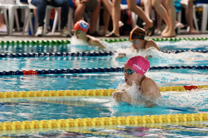 Campeonato de Castilla y León de natación en Río Esgueva