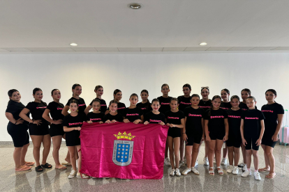 Integrantes de la Escuela Danzarte en el Campeonato de Europa