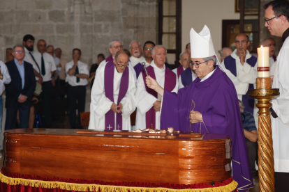 Despedida de Teófanes Egido