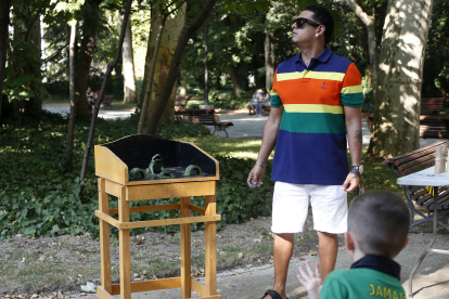 Jornada de juegos tradicionales por el Día de los Abuelos en el Campo Grande