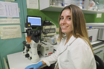 Sara López Vázquez, investigadora en el Instituto de Biomedicina y Genética Molecular de Valladolid