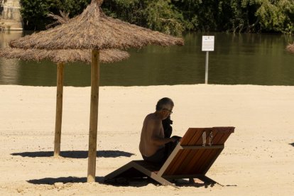 Nueva imagen de la Playa de Las Moreras