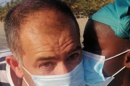 Óscar Martín, médico y voluntario en Gambia