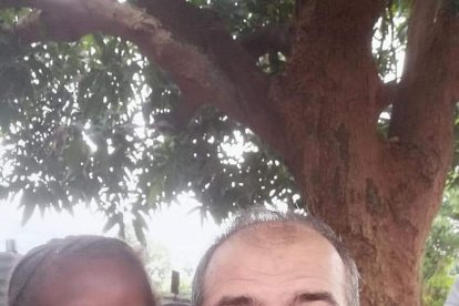 Óscar Martín, médico y voluntario en Gambia