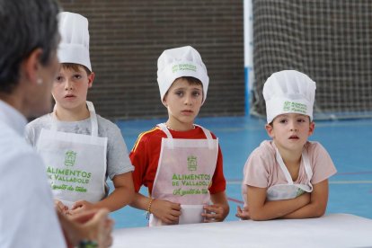 Taller de pan en la Semana Cultural de Renedo de Esgueva.