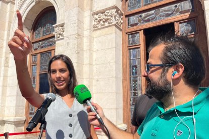 Onda Cero entrevista a Alba Oliveros, pregonera de las fiestas de 2023