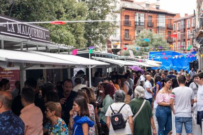 Ambiente en el día inaugural de la Feria de Día por las fiestas de Valladolid