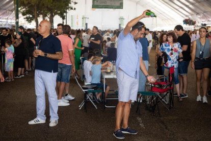 Primer día de casetas regionales