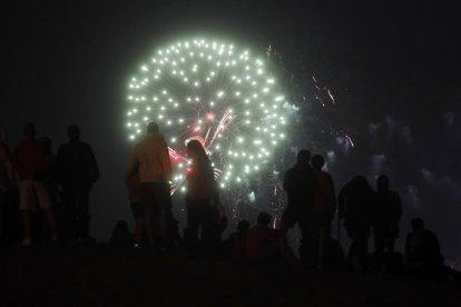 Segunda noche de fuegos en las Fiestas de Valladolid: la mecha sigue prendida