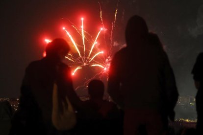 Segunda noche de fuegos en las Fiestas de Valladolid: la mecha sigue prendida