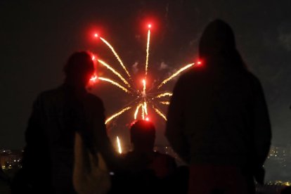 Segunda noche de fuegos en las Fiestas de Valladolid: la mecha sigue prendida