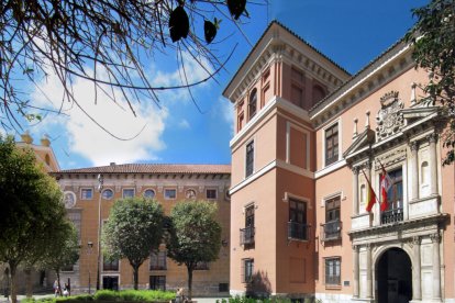 Plaza Fabio Nelli en  Valladolid