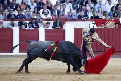 Encerrona de Emilio de Justo con seis toros de Victorino Martín.