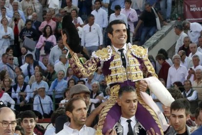 Encerrona de Emilio de Justo con seis toros de Victorino Martín.