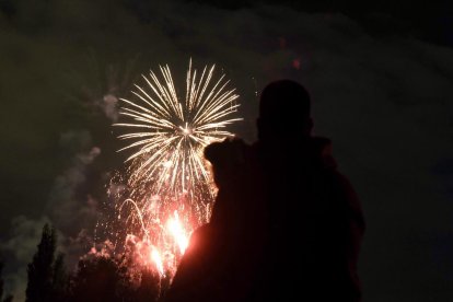 Fuegos artificiales en el paraje del Caño Hondo.