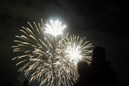 Fuegos artificiales en el paraje del Caño Hondo.