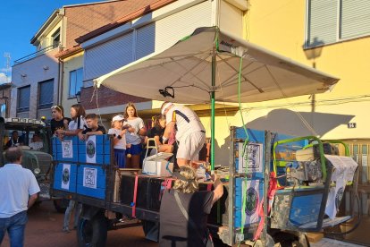 Desfile de peñas de Laguna de Duero.