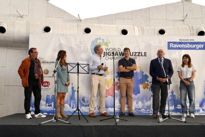 Inauguración del Campeonato Mundial de Puzzles en Valladolid.