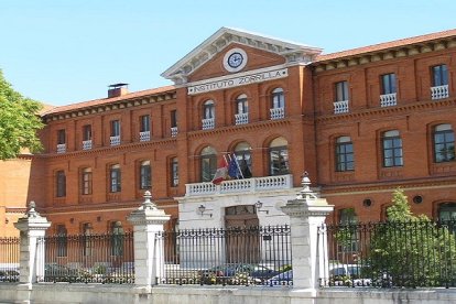 El céntrico instituto Zorrilla es el que registra más sobredemanda, al dejar fuera a 44 solicitantes.