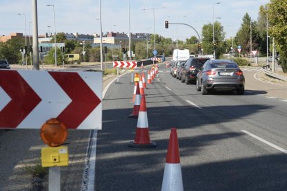 Corte de un carril en la VA-20 desde el Camino de Hornillos.