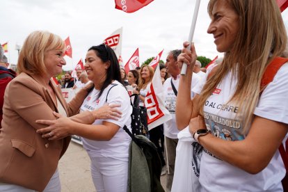 Concentración del comité de empresa de Bimbo ante las Cortes