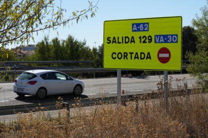 Atascos en la entrada de Arroyo desde la A-62.