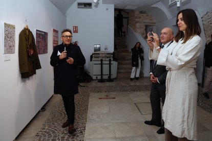 Cienfuegos, Carnero y Jiménez en la inauguración