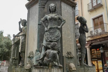 Imagen de la plaza de Fuente Dorada en la actualidad.