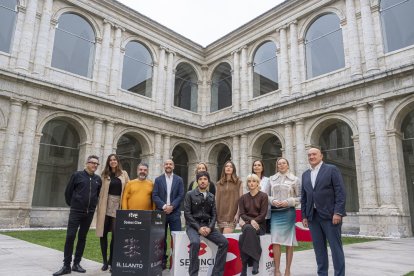 El elenco de ‘El Llanto’, película dirigida por el vallisoletano Pedro Martín Calero