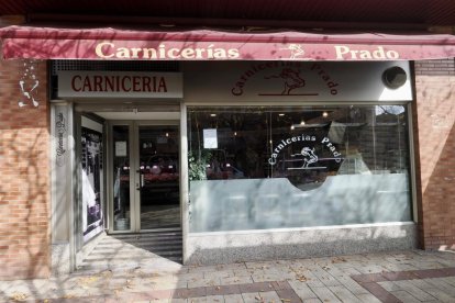 Imagen de Carnicerías Prado de la calle Miguel Delibes