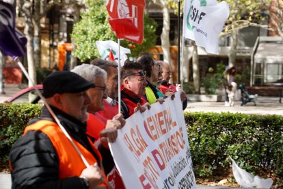 Huelga de conductores de autobuses en AUVASA.