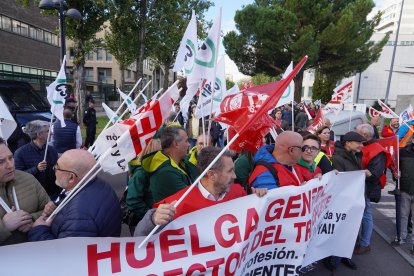 Huelga de conductores de autobuses en Auvasa.