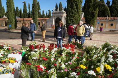 Cementerio del Carmen. Día de Todos Los Santos.