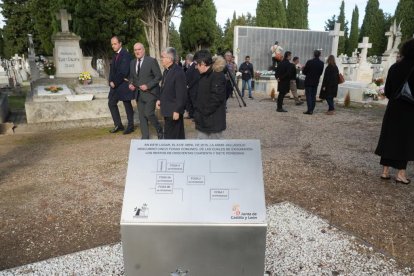 Cementerio del Carmen. Día de Todos Los Santos.