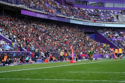 Vista parcial de una de las tribunas de Zorrilla en el España-Fiyi.