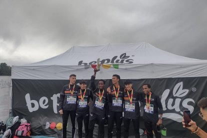 Equiopo sub 20 del Vicky Foods Athletics