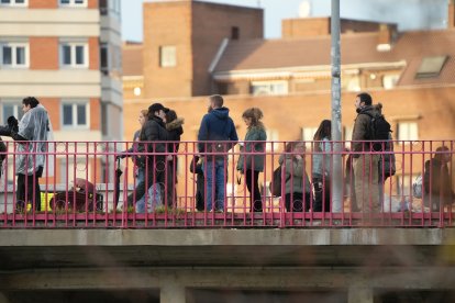 Rodaje de la serie 'Cochinas' de Prime en Valladolid