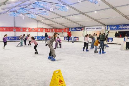 Pista de hielo de acera Recoletos