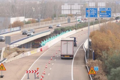 Reapertura los ramales del enlace E-129 de la A-62 con la VA-30 tras las obras