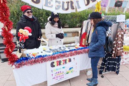 I Mercado Navideño de los comerciantes de La Victoria