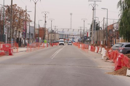 Obras en pleno polígono de Argales.